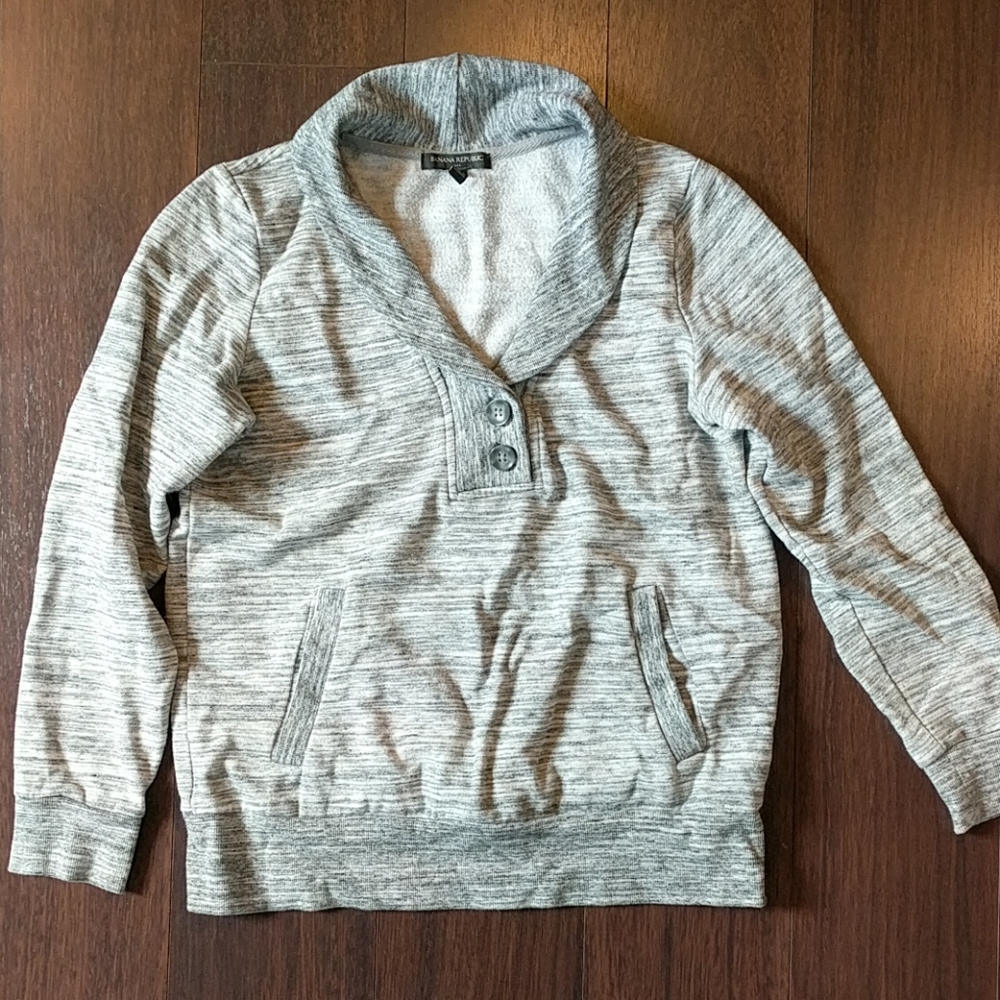 Banana Republic Sweatshirt.